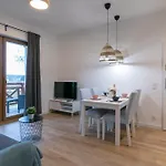 Guest house Na Skraju Lasu E-apart Jastrzebia Gora