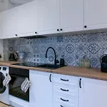Guest house Na Skraju Lasu E-apart 3*