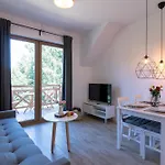 Guest house Na Skraju Lasu E-apart Jastrzebia Gora
