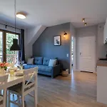 Guest house Na Skraju Lasu E-apart 3*