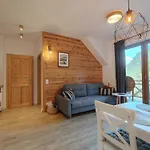 Na Skraju Lasu E-apart Guest house 3*