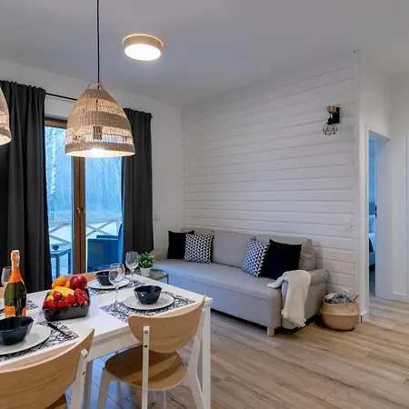 Na Skraju Lasu E-apart Jastrzębia Góra