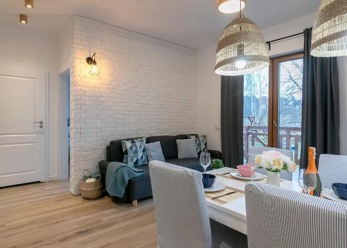 بيت ضيافة Na Skraju Lasu E-apart Jastrzębia Góra