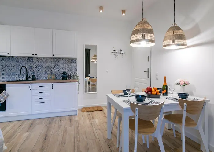 بيت ضيافة Na Skraju Lasu E-apart 3*