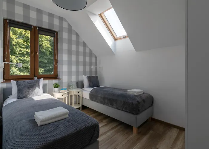 بيت ضيافة Na Skraju Lasu E-apart