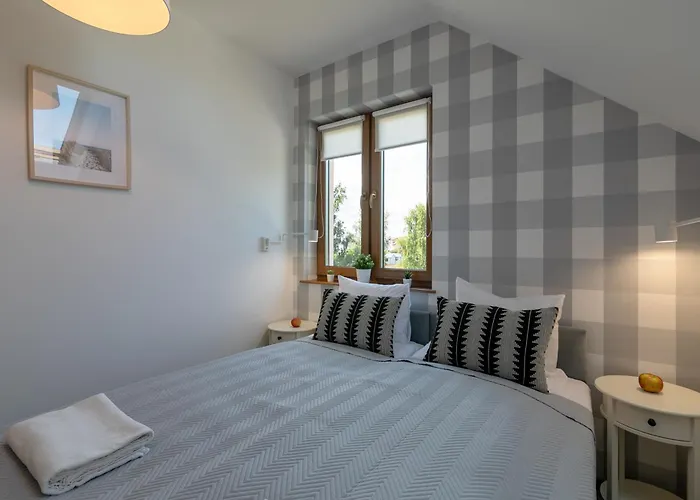 بيت ضيافة Na Skraju Lasu E-apart