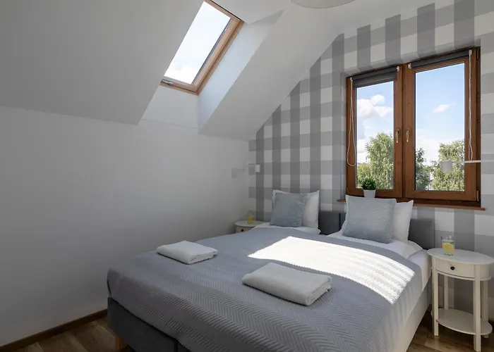 بيت ضيافة Na Skraju Lasu E-apart 3*